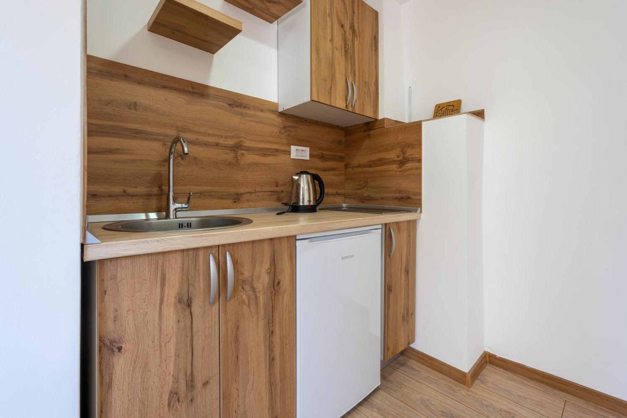 Apartments Budes Neum Bagian luar foto
